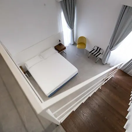 Liferooms Bed & Breakfast