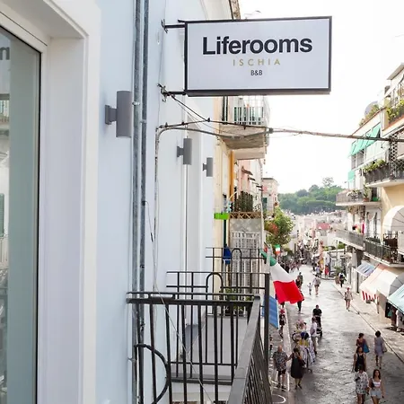 Liferooms Bed & Breakfast *
